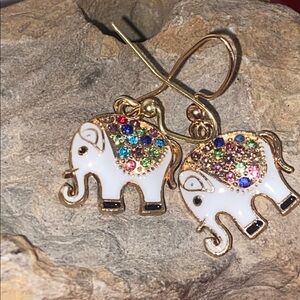 5/$10❤️NEW Enamel & Rhinestones White Trunks up Elephant Dangling Earrings